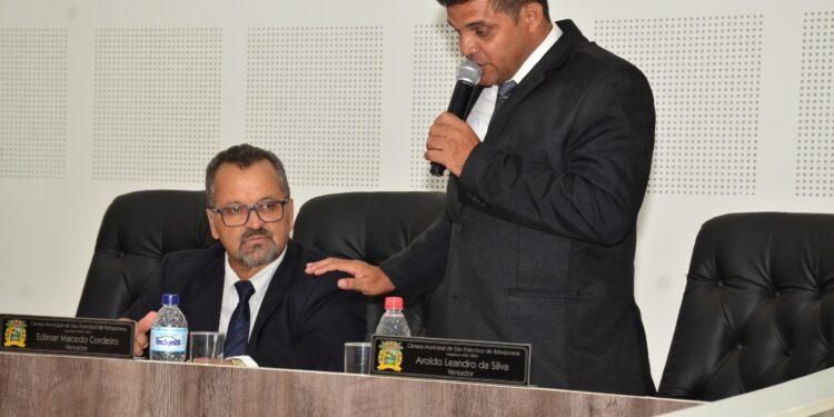 24ª Sessão Ordinária: Gratidão e Entusiasmo no Retorno  do Vereador Mazinho de Caboclo