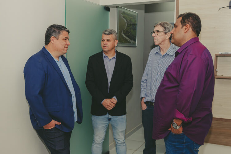 Avaliação e Compromisso: Unindo os Municípios do Norte e Noroeste em Busca do Progresso