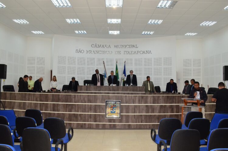 13ª Sessão Extraordinária: Câmara em Ação