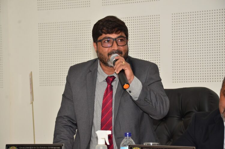 13ª Sessão Extraordinária: Câmara em Ação