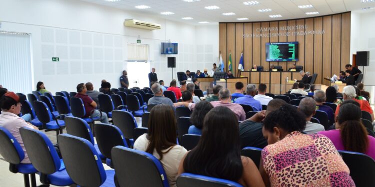 5ª Sessão Ordinária da Câmara de São Francisco de Itabapoana destaca investimentos e propostas para o município